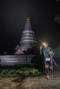 BIB: 8240
                            <button type="button" onclick="openModal(22298421)" class="btn btn-primary btn-sm float-right btn-popup" data-toggle="modal" data-target=".modal-high-quality">
                        <i class="fas fa-shopping-cart"></i> Add to Cart
                    </button>
                                            <button type="button" onclick="isThisMe(22298421, true)" class="btn btn-success btn-sm float-right btn-popup btn-isme hidden" data-toggle="tooltip" data-placement="bottom" title="นี่คือรูปของคุณใช่ไหม คลิกที่นี่เพื่อเอาเข้าอัลบั้ม">
                        <i class="fas fa-plus"></i> Add to album
                    </button>
                    <button type="button" onclick="isThisMe(22298421, false)" class="btn btn-warning btn-sm float-right btn-popup btn-isnotme hidden">
                        <i class="fas fa-ban"></i> Remove from album
                    </button>